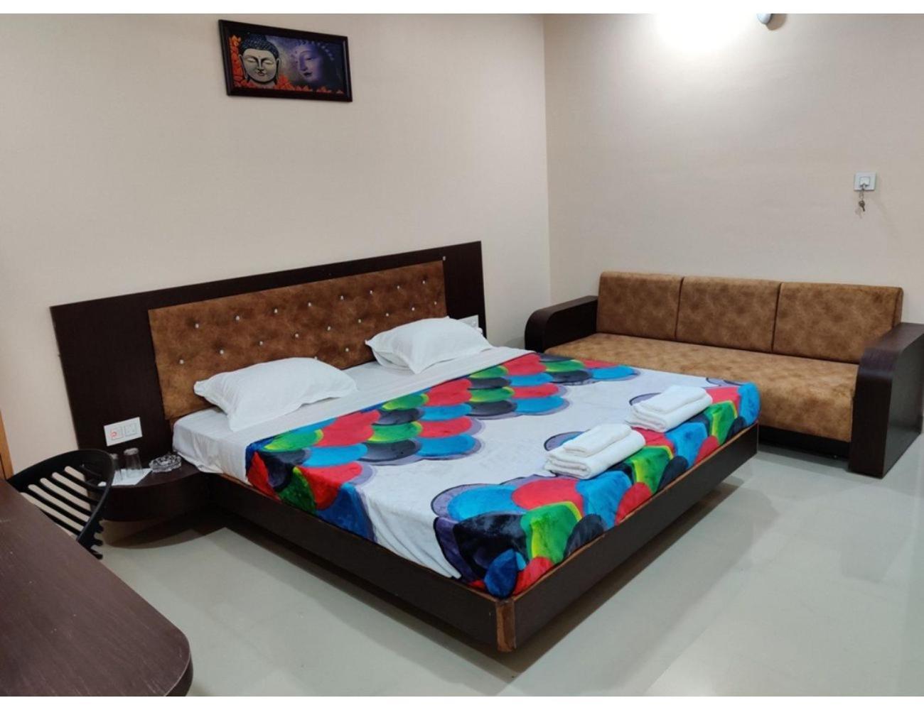 Hotel Pragati, Chanderi, Mp Eksteriør billede
